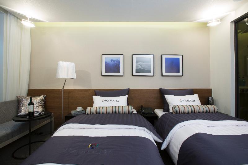 Ramada Encore By Wyndham Busan Haeundae Exterior foto